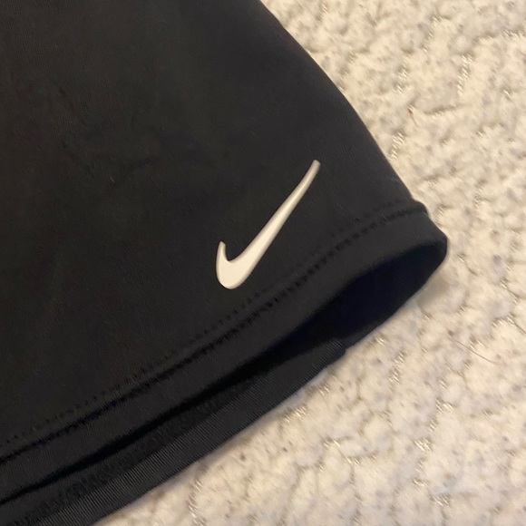 Womens Nike tennis skirt - Picture 3 of 4